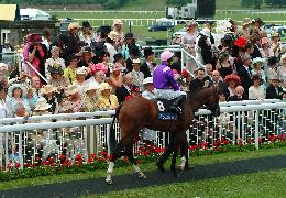 Ascot - Ladies Day Ascot - Ladies Day